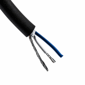 [CAMA10BK] CABLE ESTEREO PARA MICROFONO STUDIO SERIES  AMPHENOL NEGRO POR 100 M.